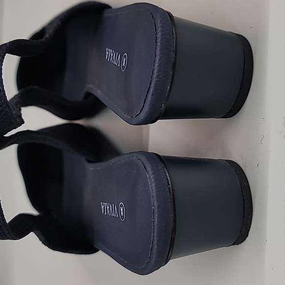 VIVAIA Leah Pointed Toe Slingback Heels - Picture 8 of 12